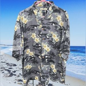 Men’s XL Tommy Bahama 100% Silk Hawaiian Tee